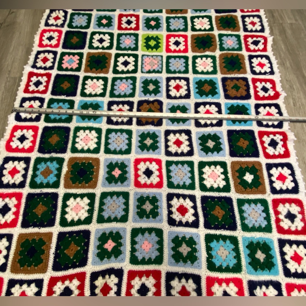 Handmade Afghan Granny Square Crocheted Throw Blanket 55x 41 Multicolor Vintage - Picture 4 of 4